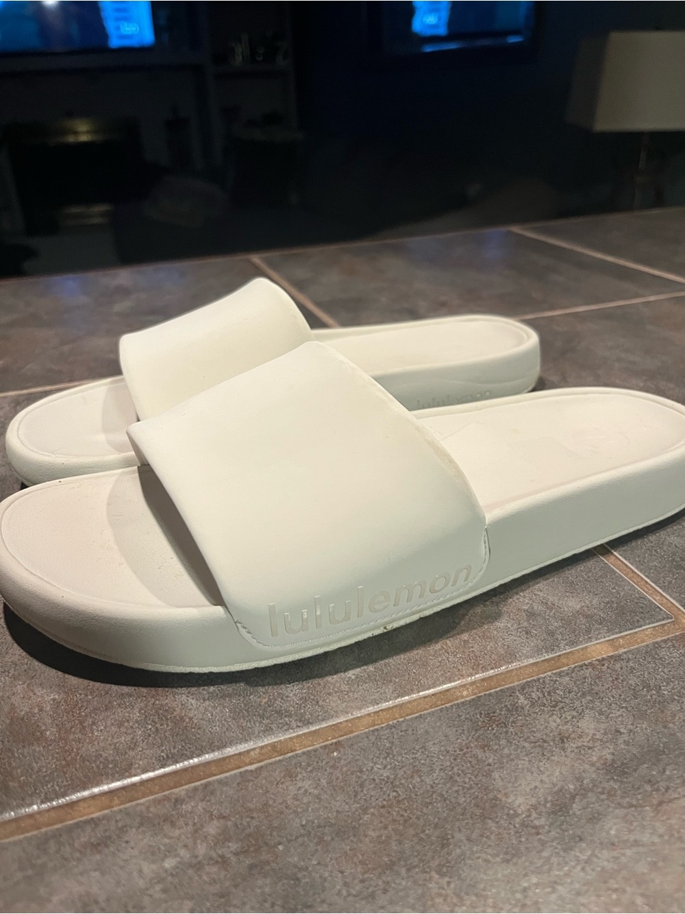 lululemon athletica Women’s Cream Slide Sandals- still on website, size 10